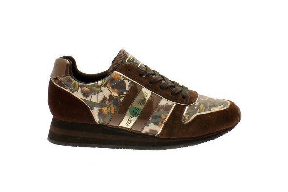 novo-chic-lice-sportske-elegancije-u-versace-jeans-kolekciji-tenisica