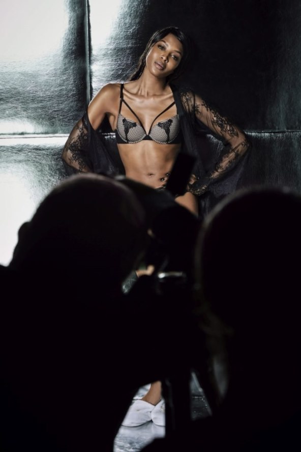 ekskluzivna-yamamay-kolekcija-s-potpisom-naomi-campbell