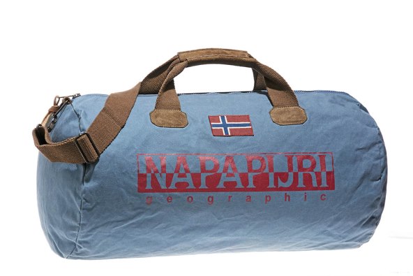 napapijri-accessories-za-najtopliji-bozic-do-sada