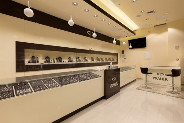 dvadeseta-godisnjica-zlatarnice-prahir-obiljezena-otvorenjem-poslovnice-u-avenue-mallu