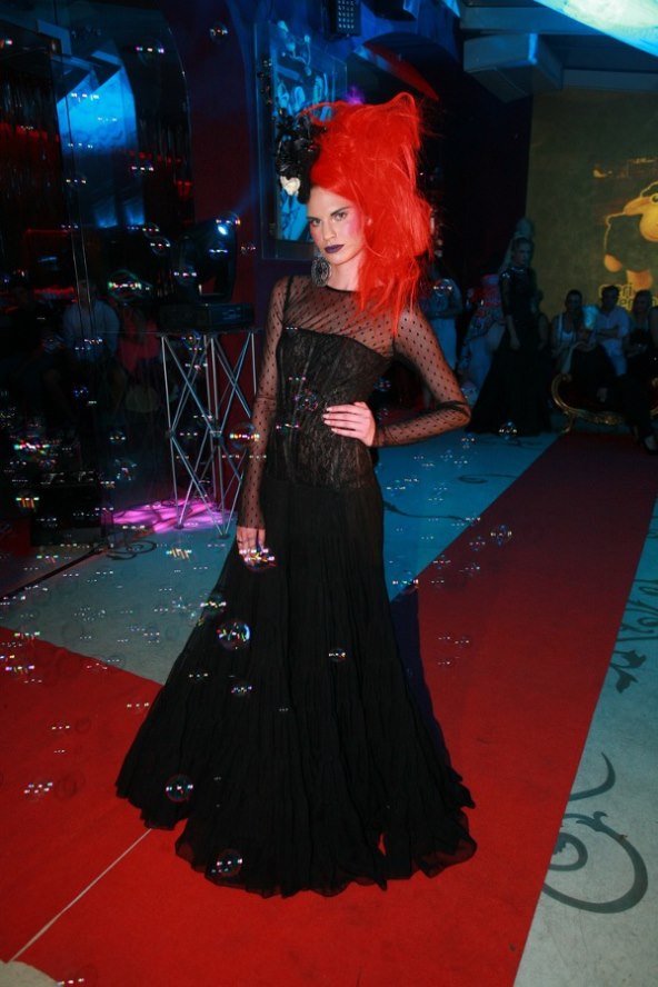 Fashion Party by Ivica Skoko