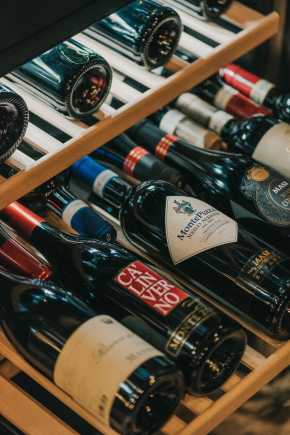 25-godina-rada-vinoteke-vivat-fina-vina-okrunjeno-otvaranjem-vivat-wine-bara-u-marticevoj-17