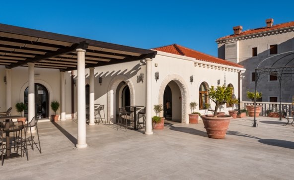 otkrijte-jedinstveni-luksuz-na-jugu-dalmacije