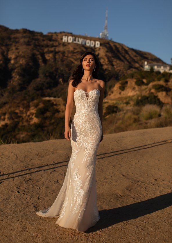pronovias-predstavlja-cruise-kolekciju-hollywood-glamour