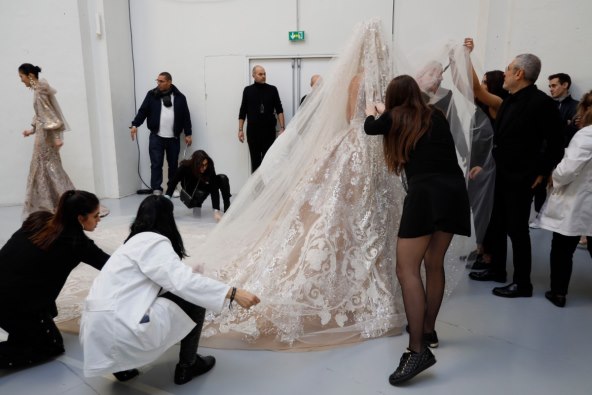 zavirimo-u-carobni-svijet-elie-saaba