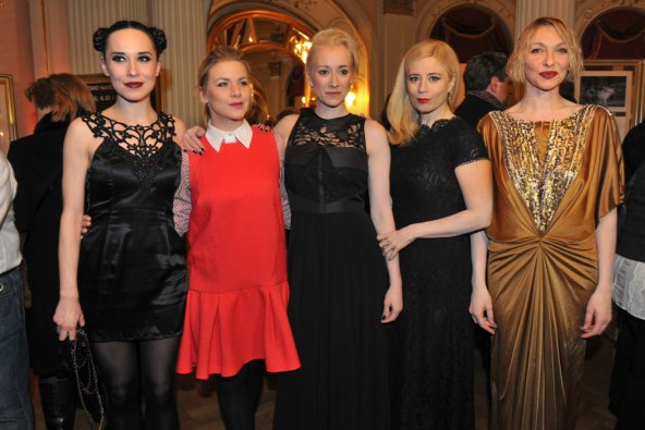 Tko je radio na predstavi 'Luđakinja iz Chaillota', a tko u njoj uživao?