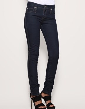 Nose se: hlače visokoga struka