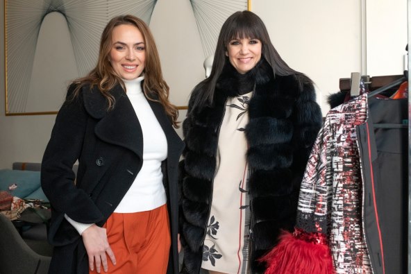 Ivana Mišura Vlaović i Ivana Delač poziraju na fotografiji