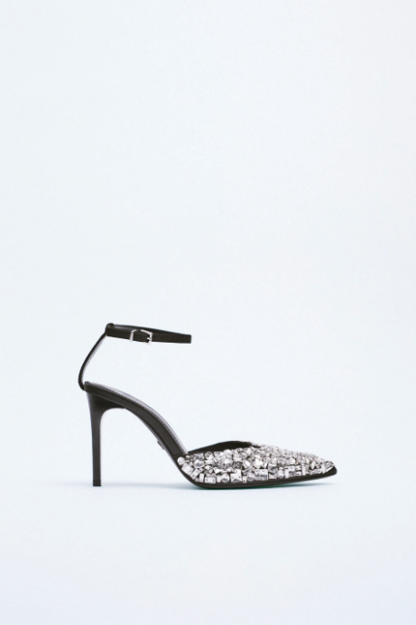 Cipele s potpeticom i kristalićima