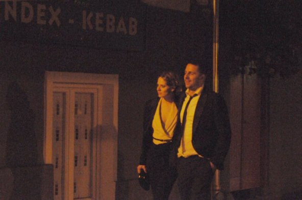 Filip Juričić i Jelena Veljača zagrljeni šetali po Tkalčićevoj ulici.