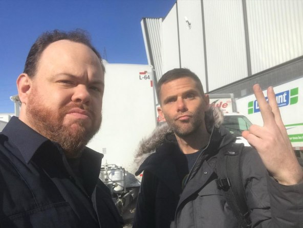 Devin Ratray na filmskom setu.