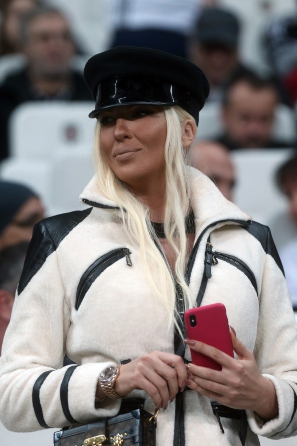 Jelena Karleuša voli koristiti aplikacije za uređivanje fotografija