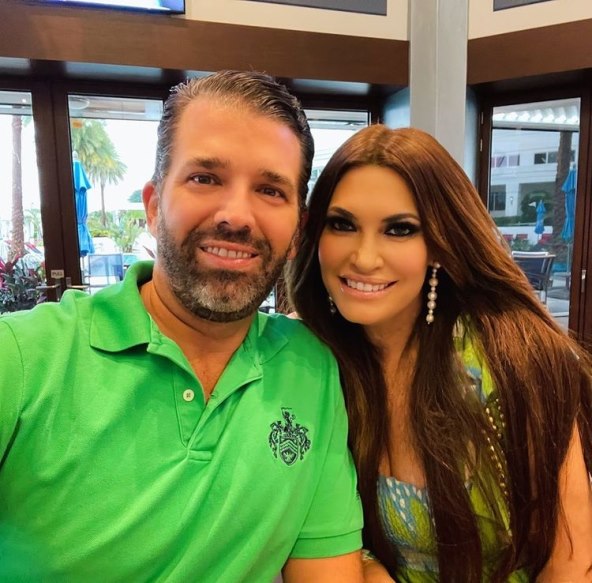 Donald Trump Jr i Kimberly Guilfoyle zaručili su se na doček 2020. godine