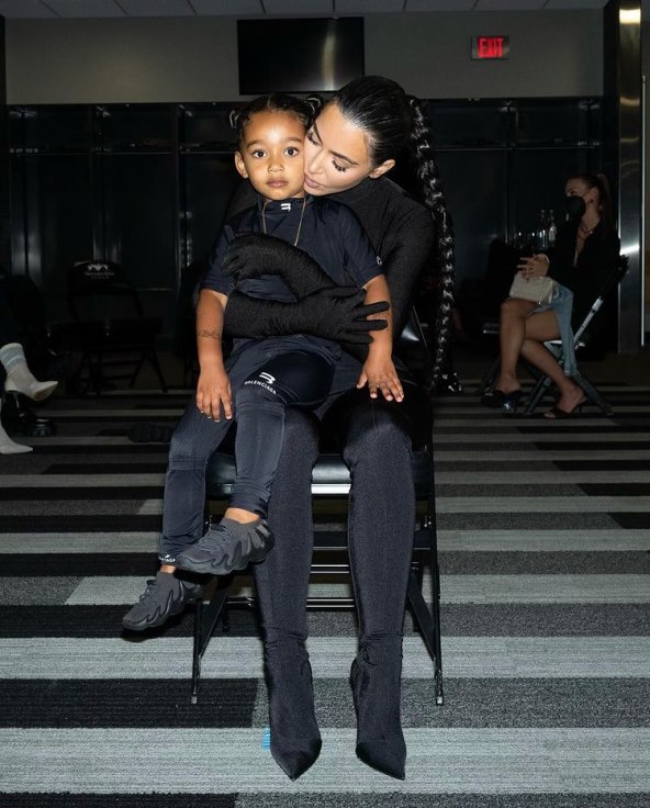 Chicago West najveća je kopija mame Kim Kardashian