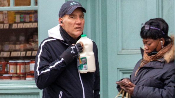 Jedva smo prepoznali Clivea Owena na nedavnim fotografijama