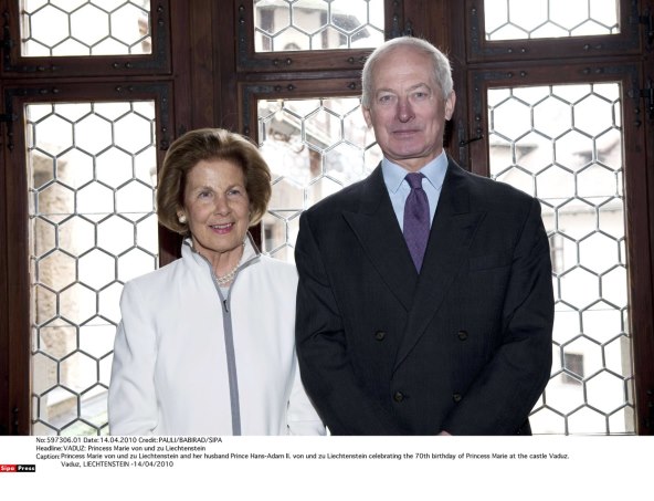 Princ Hans-Adam II. je od 1967. bio u braku s princezom Marijom koja je preminula u kolovozu 2021.