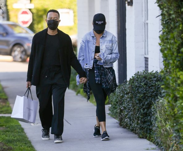Chrissy Teigen i John Legend u šetnji Los Angelesom