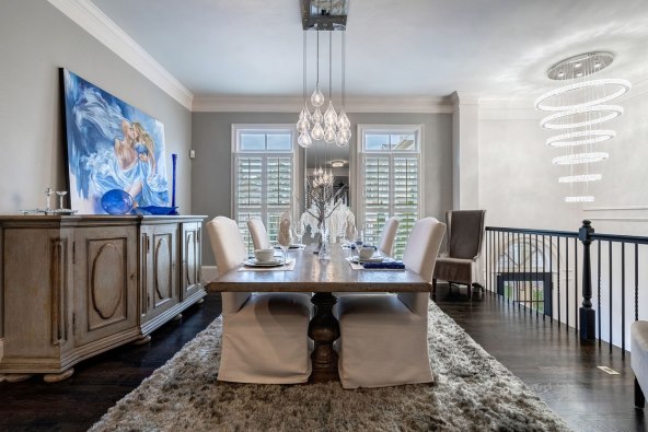 Vila Bobbi Kristine Brown