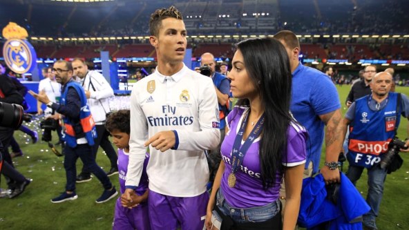 Georgina Rodriguez upoznala je 2016. Cristiana Ronalda dok je radila u trgovini u Madridu.