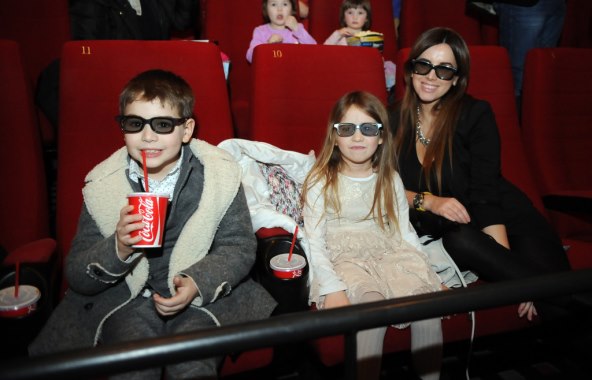 Lejla Filipović u kinu u društvu svojih najdražih mušketira