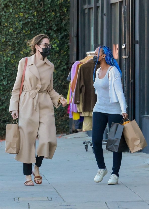 Angelina Jolie je posvojila kćer Zaharu 2005. kada je imala šest mjeseci