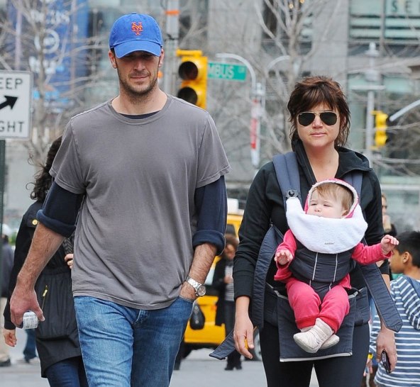 Tiffani Amber Thiessen sa suprugom Bradyjem Smithom