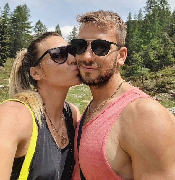 Milica Novaković rodit će dijete suprugu Antunu Novakoviću