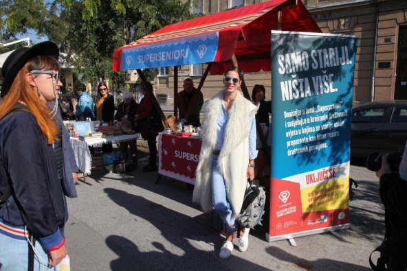 Brojni poznati podržali kampanju 'Punjač za seniore'