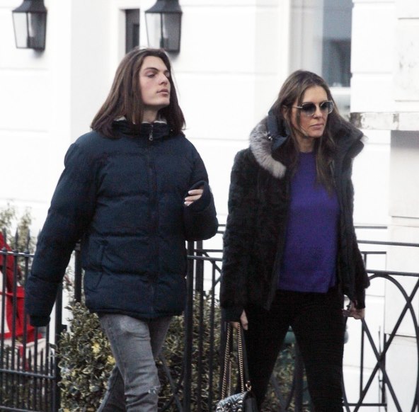 Elizabeth Hurley i sin Damian