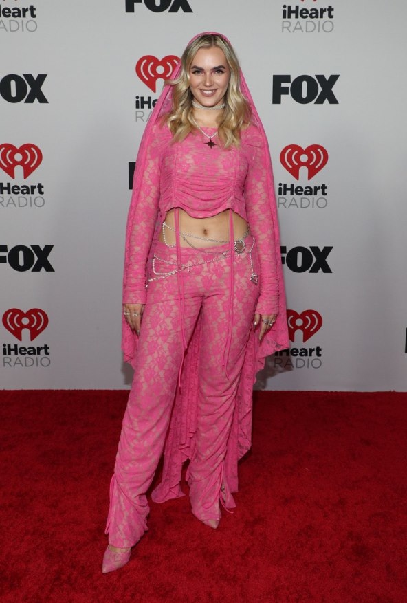 Aston na iHeartRadio Music Awards dodjeli nagrada