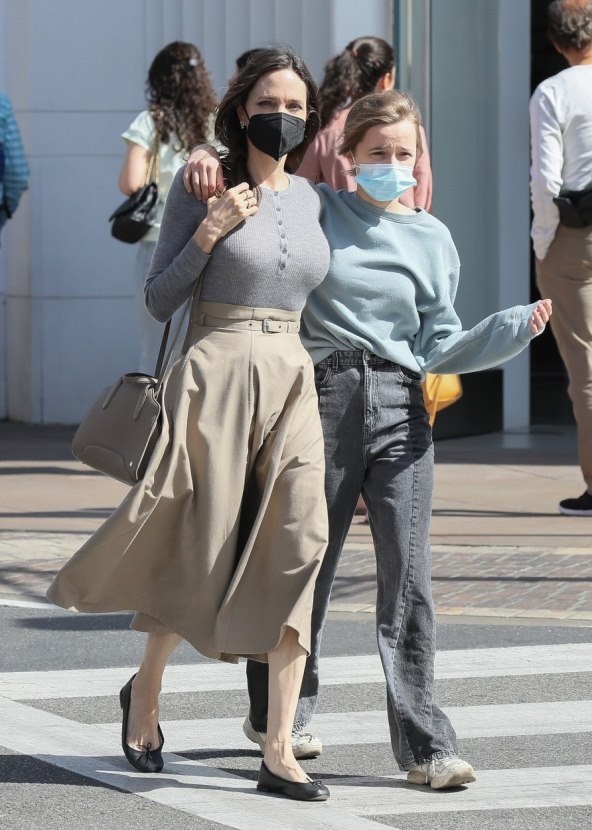 Angelina Jolie nosi balerinke