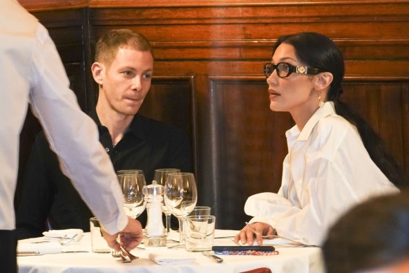 Bella Hadid i Marc Kalman skrivaju svoju ljubav od 2020. godine