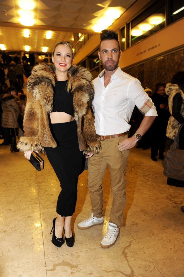 Jelena Rozga u prvom redu pjevala i plesala na Mišine hitove 