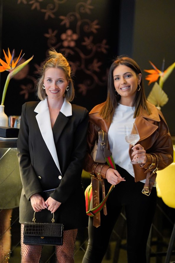 Matea Miljan Rafaj i Donna Lugonja Petkovic.jpeg