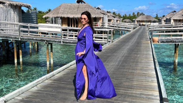 Nina Badrić na Maldivima