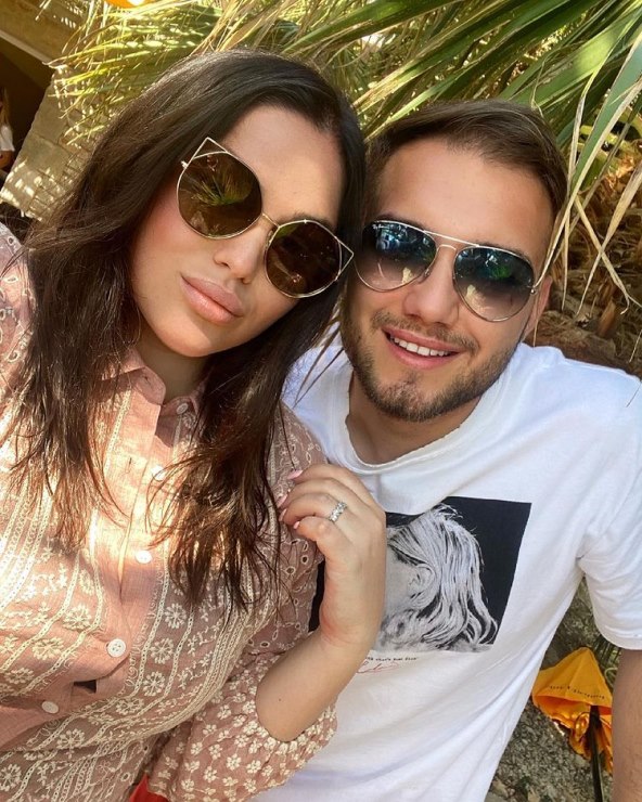 Lucija Šarić i Marko Lončarek zaručili su se u svibnju 2021. godine