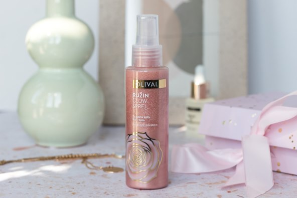 ruzin-glow-sprej_1771-H-2400px.jpg