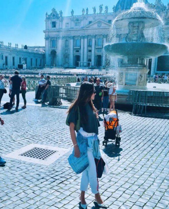 Goran Ivanišević i Nives Ivanišević sa sinom u Italiji