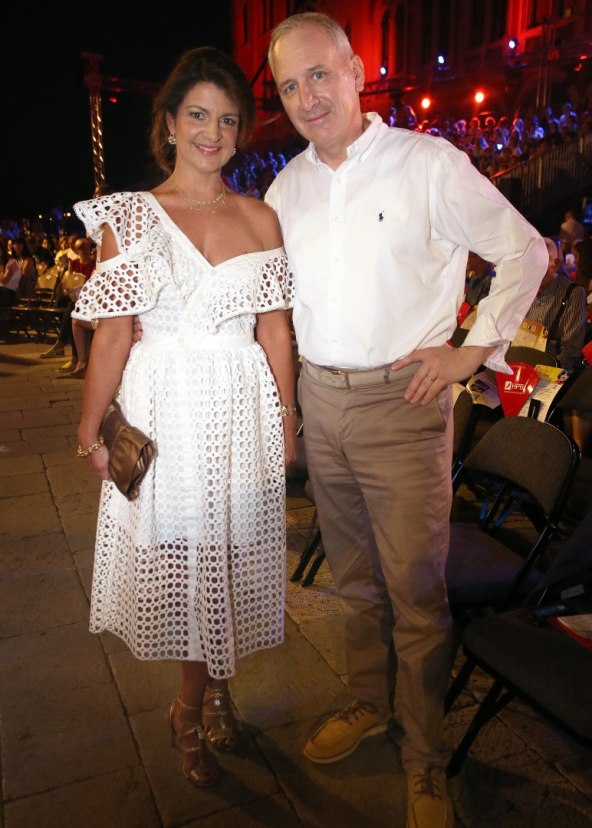 Daniela Marasović Krstulović i Andro Krstulović Opara imaju dvije kćeri i jednog sina