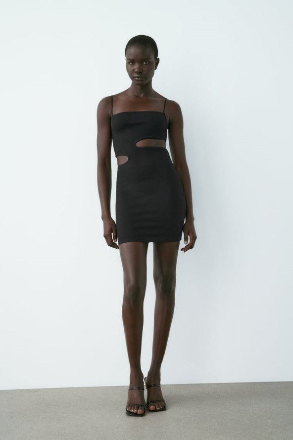 Crna mini haljina s prorezima