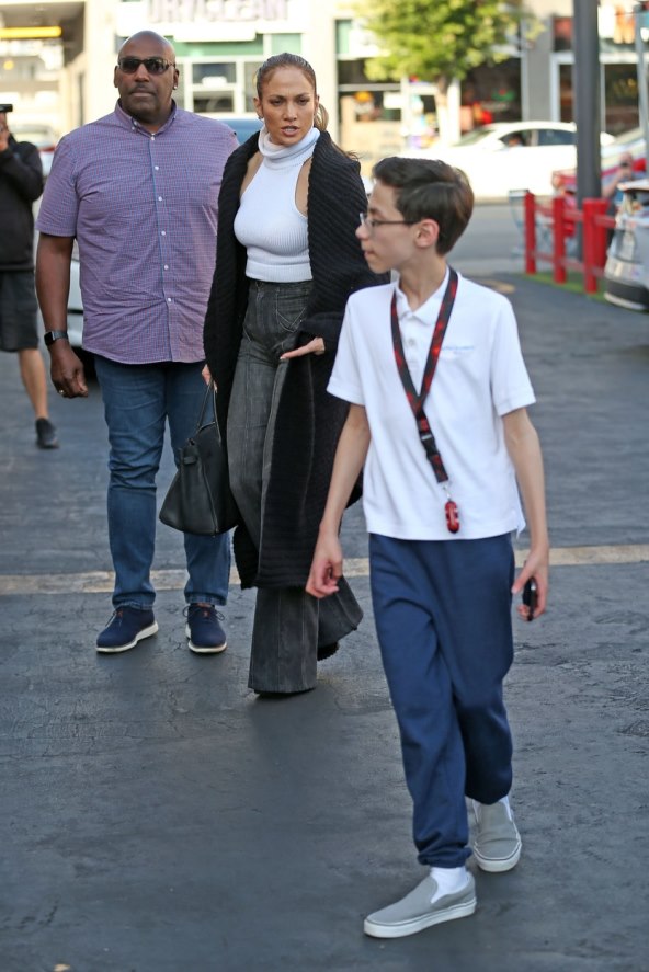 Jennifer Lopez i sin Max