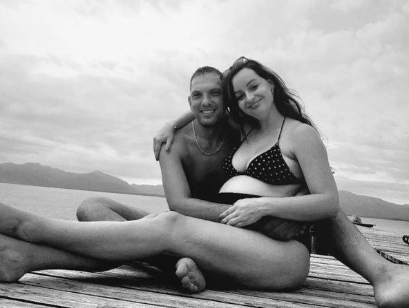 Ingrid Divković i partner Dario Seder sina su nazvali Val.jpg