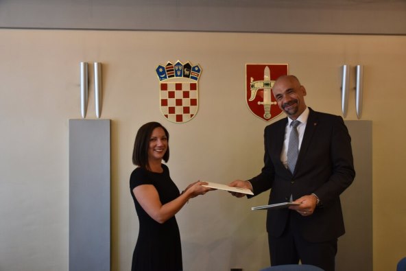 Gea Kariz i Marko Jelic(1).jpg