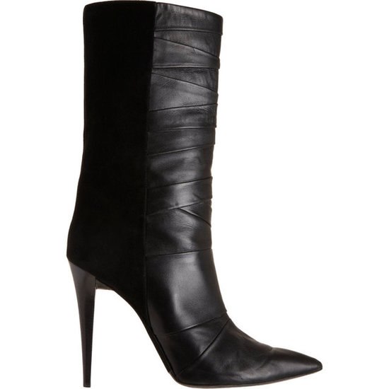 Narciso Rodriguez predstavio svoju prvu liniju cipela u društvu prekrasne Albe