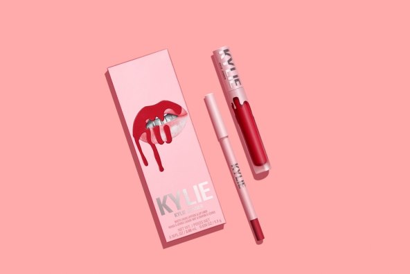 KYLIE COSMETICS Matte Lip Kit Se.jpg