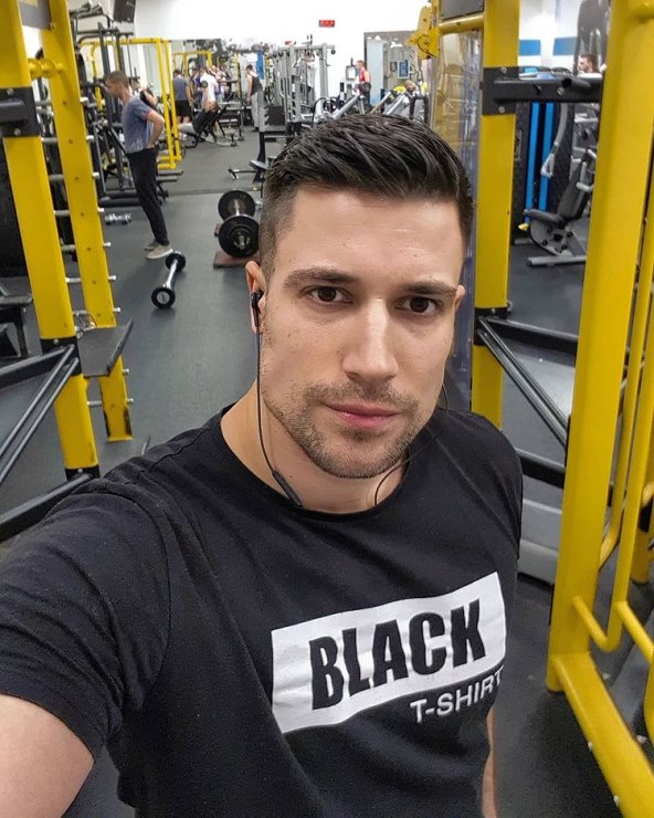 Vasilije Vujović najzgodniji je srpski liječnik