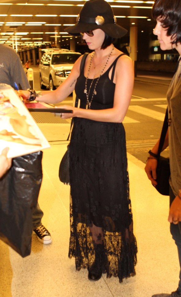 Pogodak ili promašaj - Katy Perry u haljini od čipke