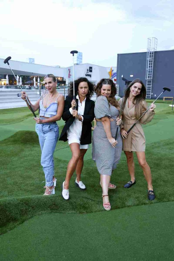 Z_Centar_Ana Vladusic, Morena Pa.jpg