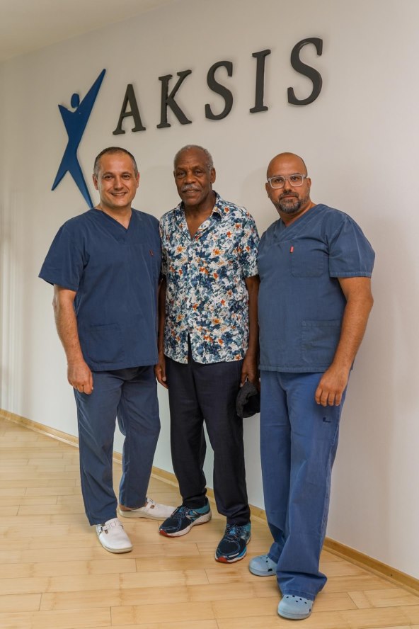 Saftić, Barać, Glover.jpg