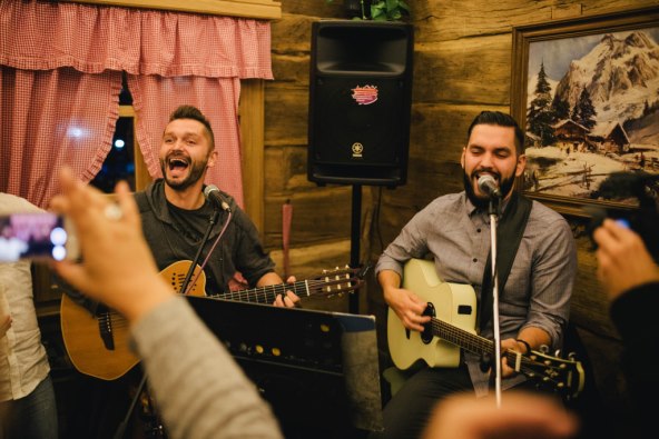 Profinjena elegancija nove Opel Astre testirana u netaknutoj prirodi Buškog jezera